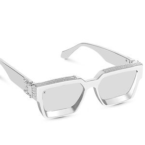 Meet your Posher, Reginald